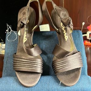 Nina Women’s Open Toe Slingback Sandals in Brown Size 8